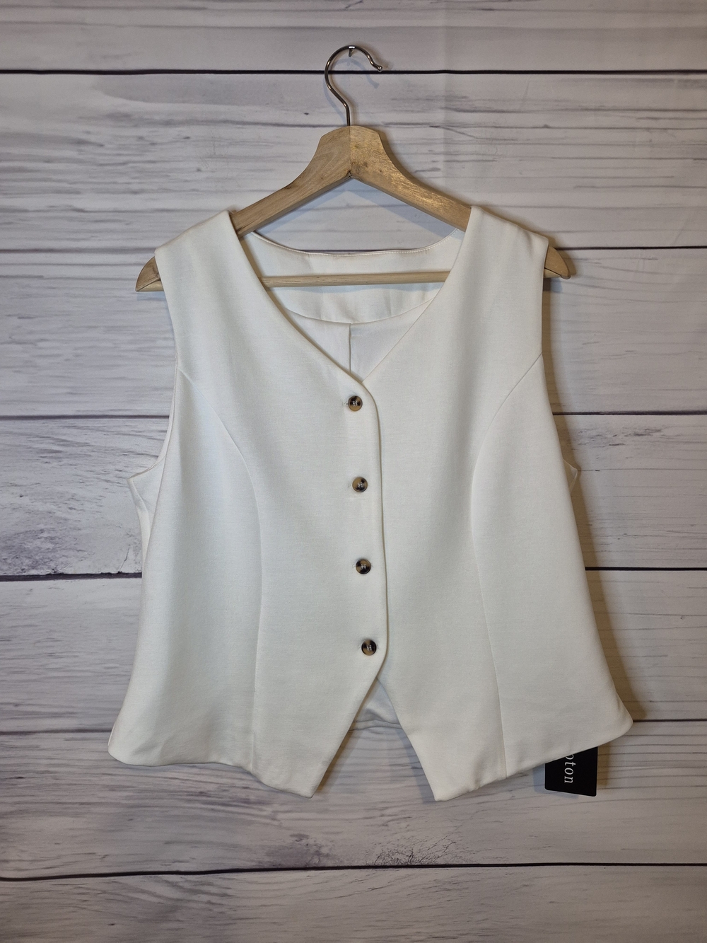 Women’s Sleeveless Button-Front White Vest Super Soft Fabric XL